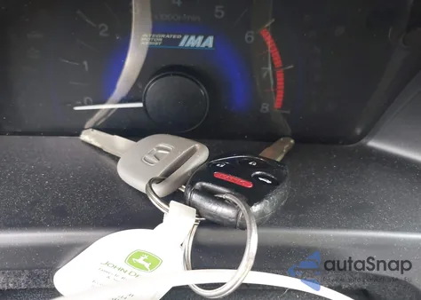 2013 Honda Civic Hybrid z USA, uszkodzony, nr VIN 19XFB4F25DE204049